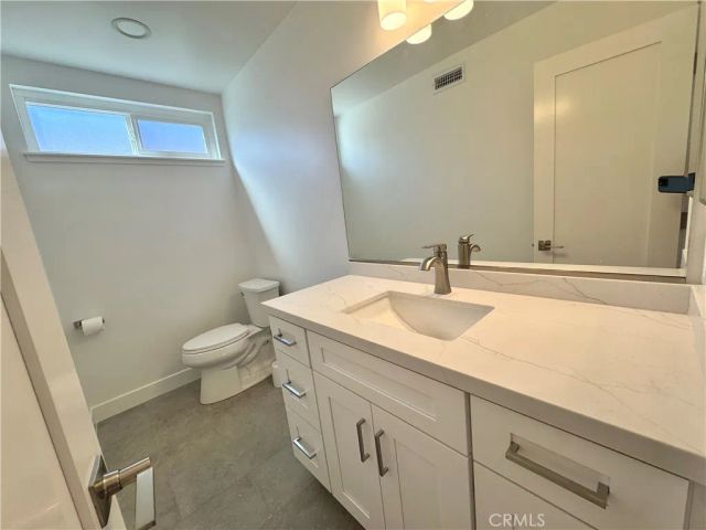 9872 Kings Canyon, Huntington Beach, CA 92646