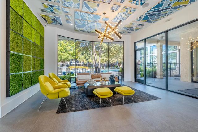 420 W Slaughter LN 14-1420, Austin, TX 78748