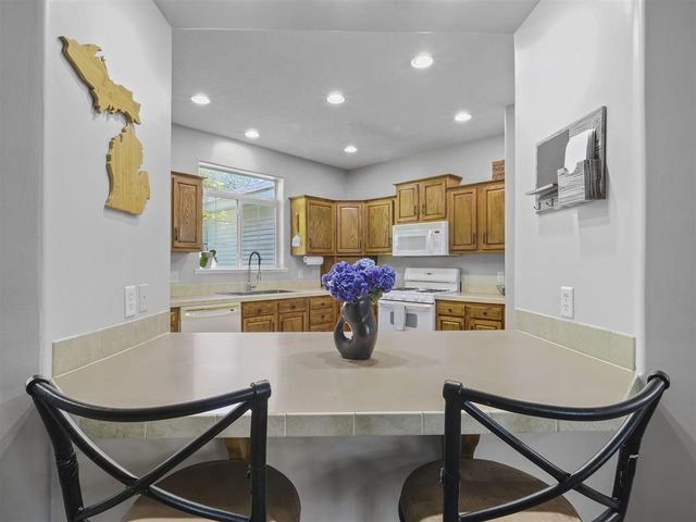 161 E Sauble Drive, Free Soil, MI 49411