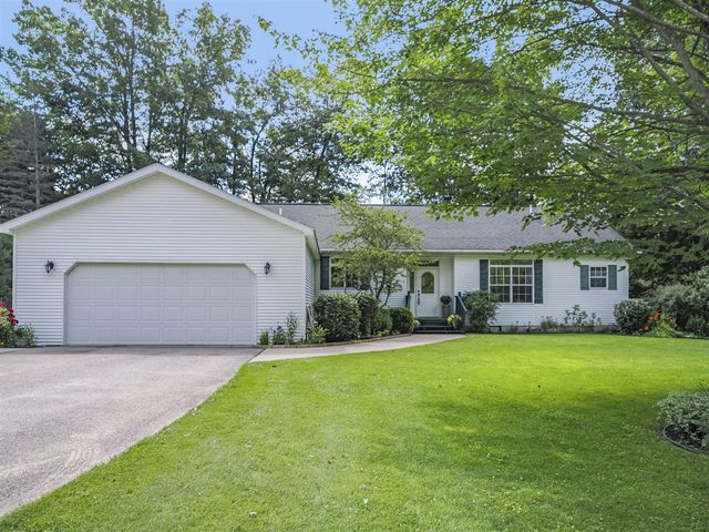 161 E Sauble Drive, Free Soil, MI 49411