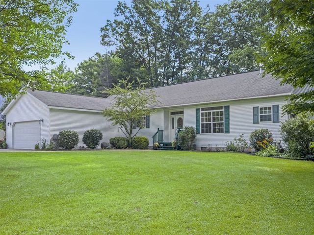 161 E Sauble Drive, Free Soil, MI 49411