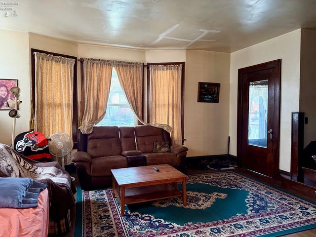 1604 Central Avenue, Sandusky, OH 44870