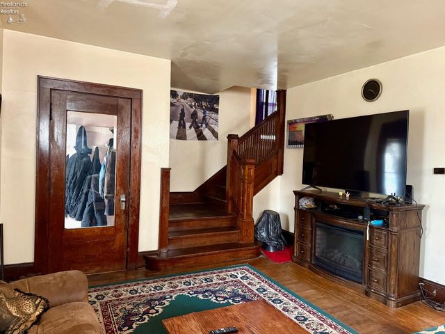 1604 Central Avenue, Sandusky, OH 44870