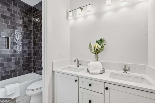 4440 K D Kruzel Drive, Cumming, GA 30041