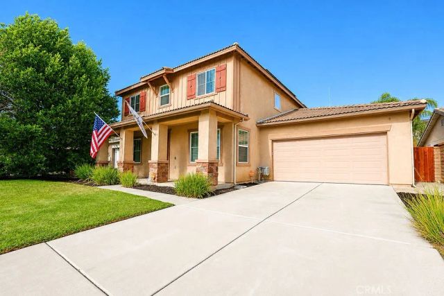 13064 Creekside Way, Moreno Valley, CA 92555