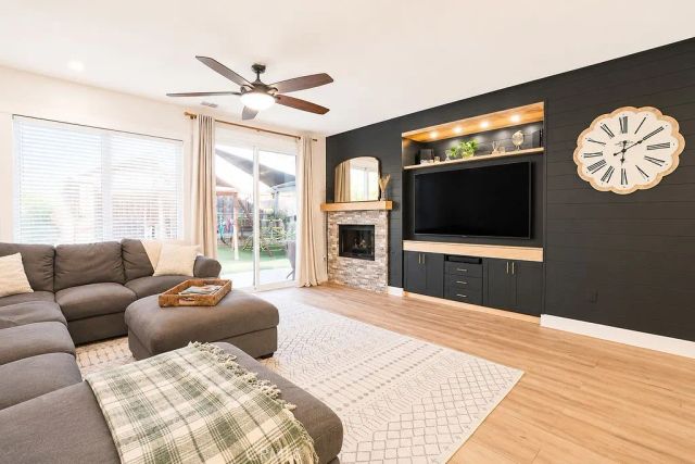 13064 Creekside Way, Moreno Valley, CA 92555