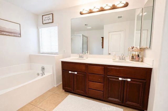 13064 Creekside Way, Moreno Valley, CA 92555