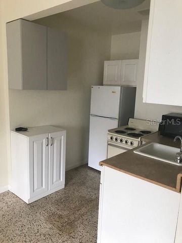 2117 BAY STREET 2, Sarasota, FL 34237