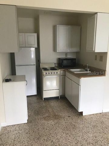2117 BAY STREET 2, Sarasota, FL 34237