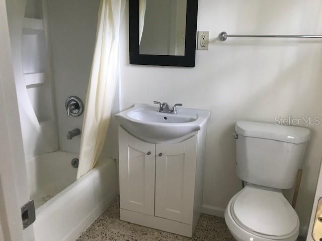 2117 BAY STREET 2, Sarasota, FL 34237