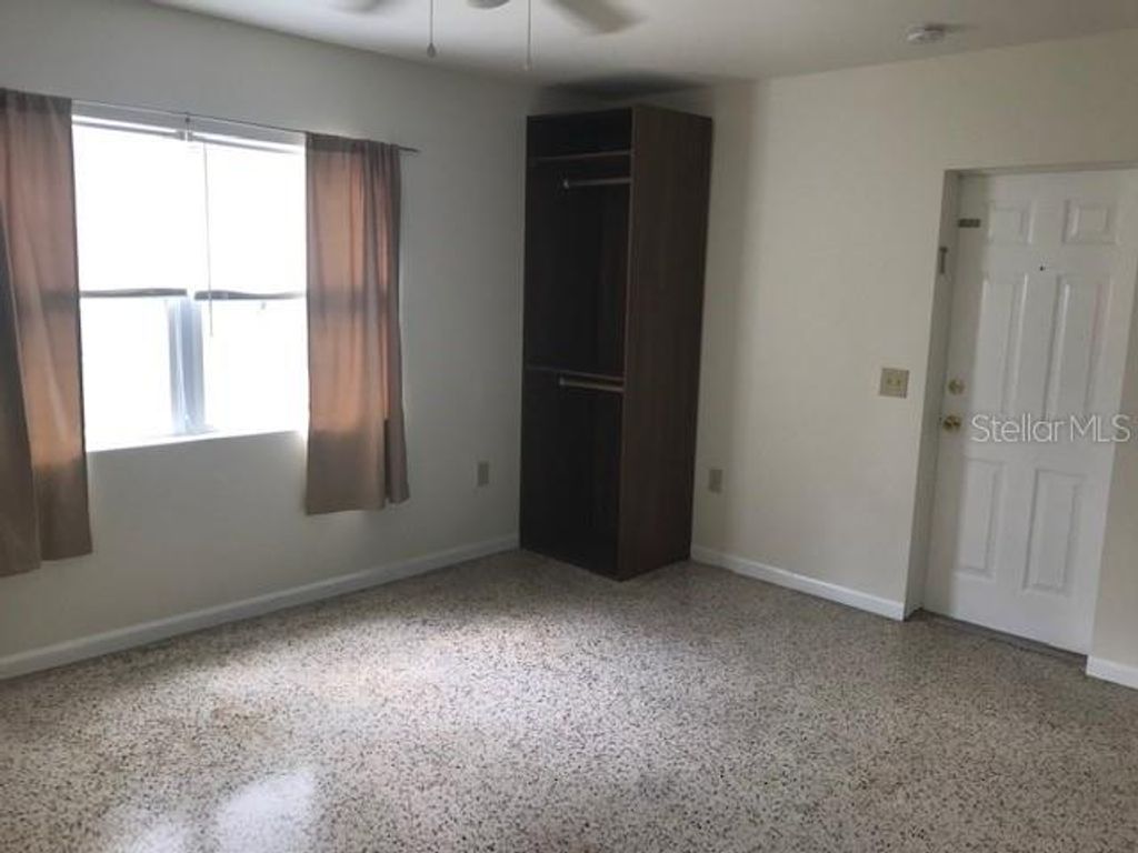 2117 BAY STREET 2, Sarasota, FL 34237
