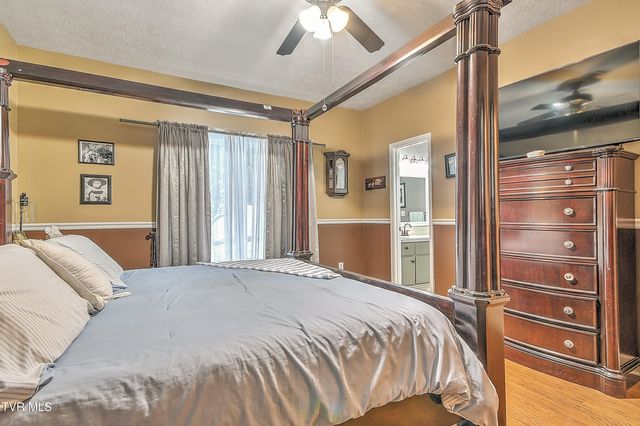 1009 Cox Trail Place, Kingsport, TN 37660