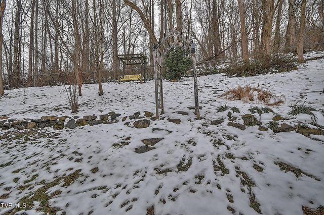 1009 Cox Trail Place, Kingsport, TN 37660