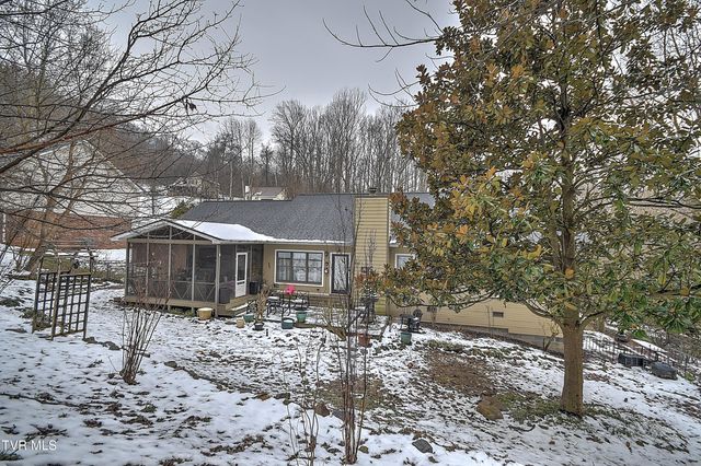 1009 Cox Trail Place, Kingsport, TN 37660