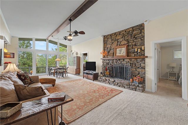 22 Tamworth Circle, Bella Vista, AR 72715