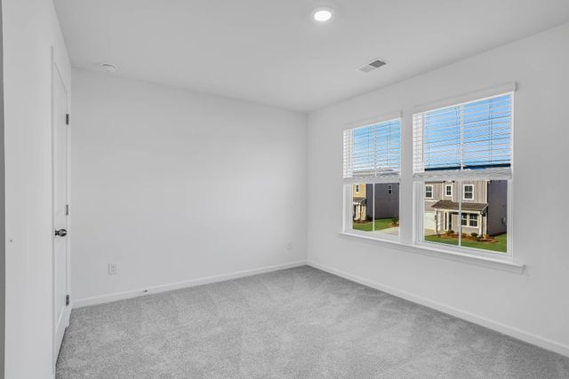 148 Saddlebred Way, Rossville, GA 30741