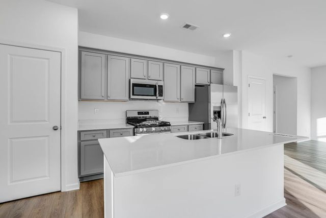 148 Saddlebred Way, Rossville, GA 30741