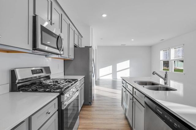 148 Saddlebred Way, Rossville, GA 30741