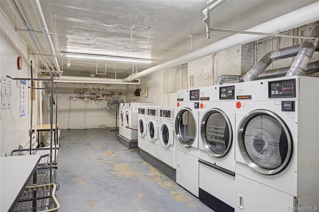 850 Saint Marks Avenue Saint Marks Avenue 2H, Brooklyn, NY 11213