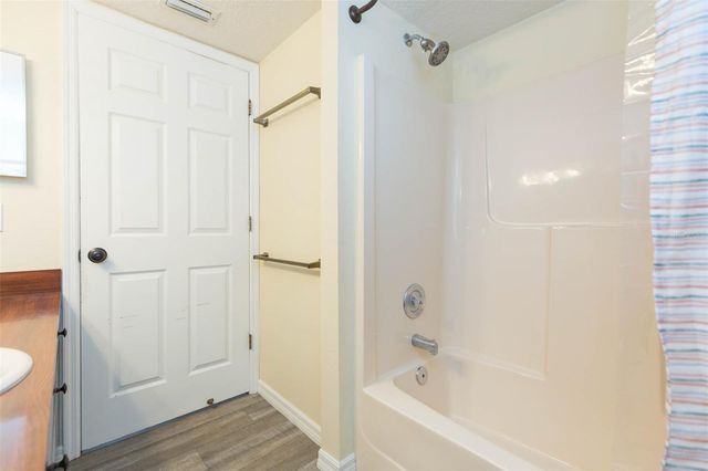 4210 W ROLAND STREET, Tampa, FL 33609