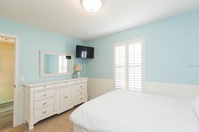 4210 W ROLAND STREET, Tampa, FL 33609
