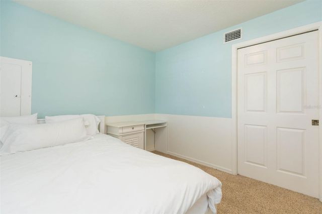 4210 W ROLAND STREET, Tampa, FL 33609