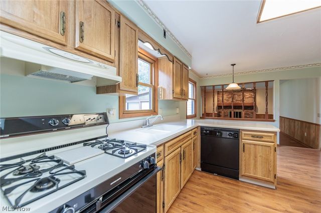 3880 Clearwater Drive, Parma, OH 44134