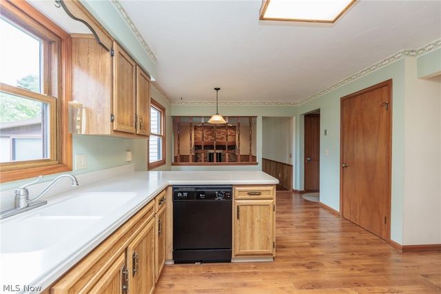 3880 Clearwater Drive, Parma, OH 44134