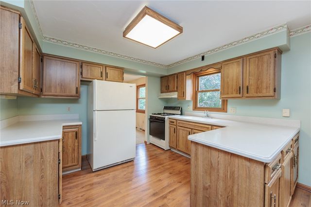 3880 Clearwater Drive, Parma, OH 44134
