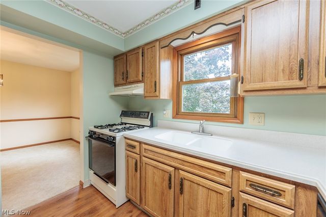 3880 Clearwater Drive, Parma, OH 44134