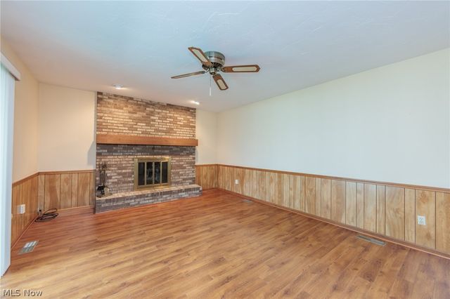 3880 Clearwater Drive, Parma, OH 44134