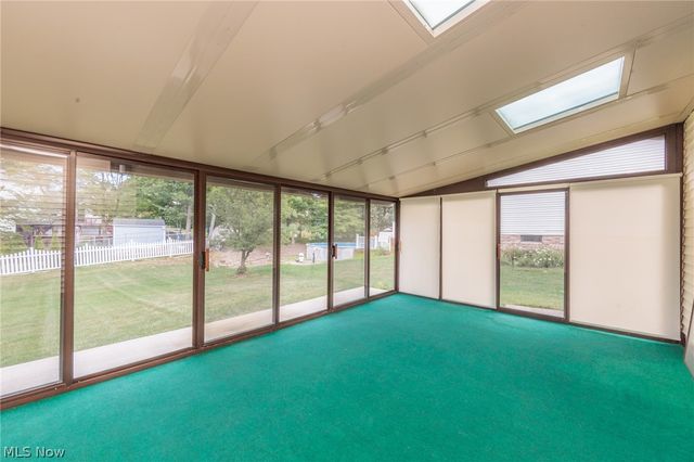 3880 Clearwater Drive, Parma, OH 44134