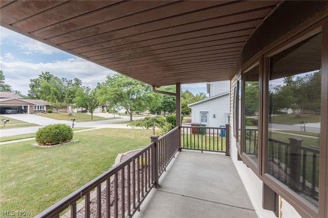 3880 Clearwater Drive, Parma, OH 44134