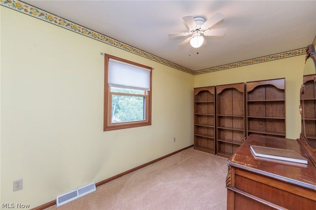 3880 Clearwater Drive, Parma, OH 44134