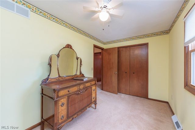 3880 Clearwater Drive, Parma, OH 44134