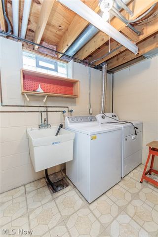 3880 Clearwater Drive, Parma, OH 44134