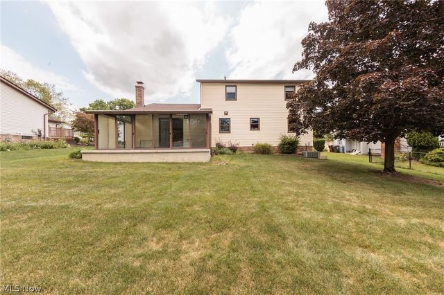 3880 Clearwater Drive, Parma, OH 44134