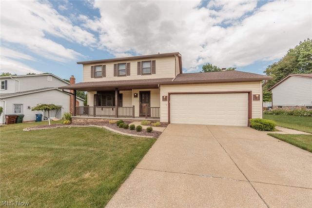 3880 Clearwater Drive, Parma, OH 44134