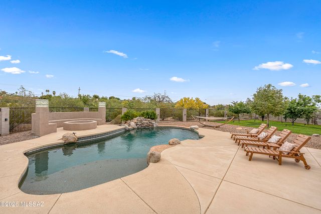 5471 W Copperhead Drive, Tucson, AZ 85742