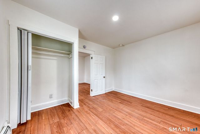 152 Oak Street 1S, New Britain, CT 06051