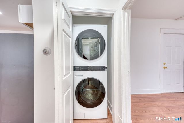 152 Oak Street 1S, New Britain, CT 06051