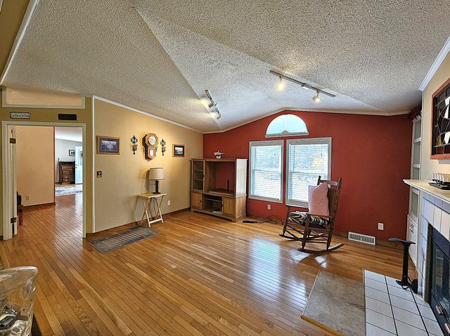 147 OLD COUNTY RD, Mineral, VA 23117