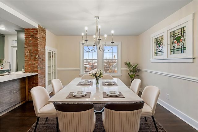 615 Woodbourne Ave, Brookline, PA 15226