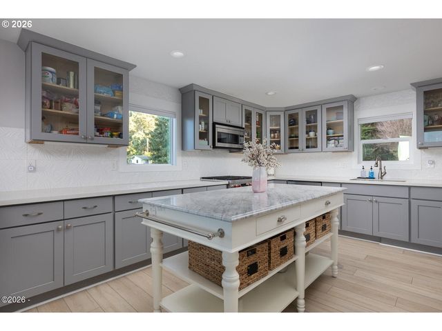 3763 ROCKY CREEK Ave, Depoe Bay, OR 97341