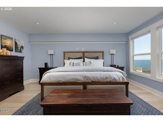 3763 ROCKY CREEK Ave, Depoe Bay, OR 97341