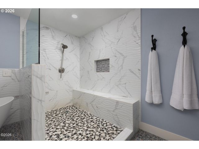 3763 ROCKY CREEK Ave, Depoe Bay, OR 97341