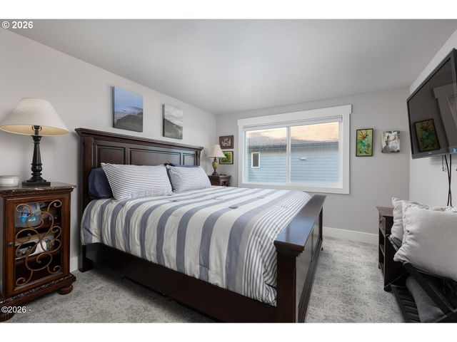 3763 ROCKY CREEK Ave, Depoe Bay, OR 97341