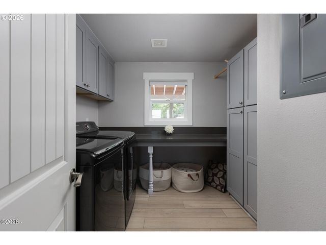 3763 ROCKY CREEK Ave, Depoe Bay, OR 97341