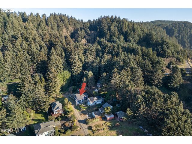 3763 ROCKY CREEK Ave, Depoe Bay, OR 97341