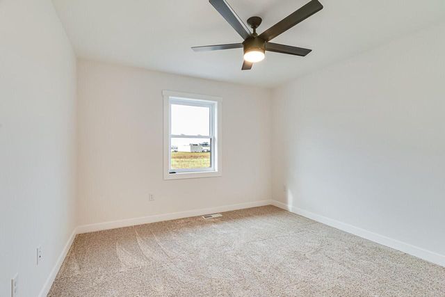 1624 Red Clover STREET, Holmen, WI 54636